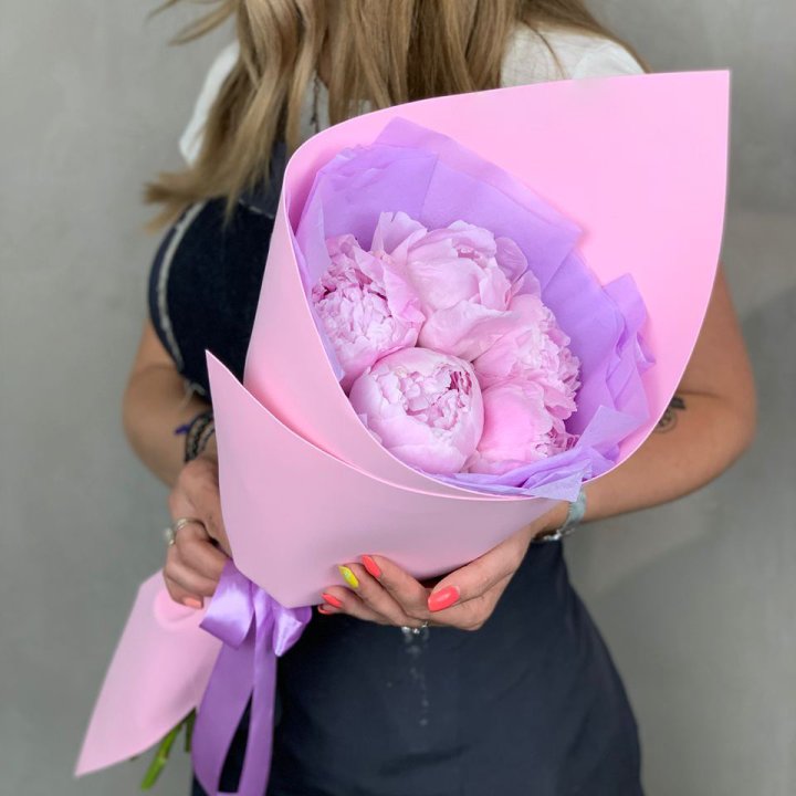Букет пионов "Файв" в Екатеринбурге