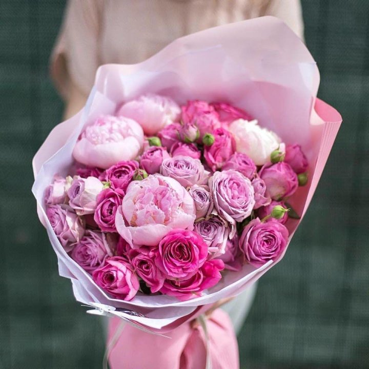 Букет с пионами "Леси" в Екатеринбурге