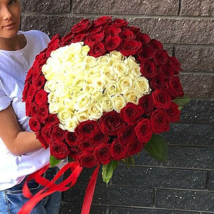 101 роза "Сердце" в Екатеринбурге