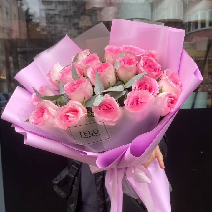  19 розовых роз в Екатеринбурге