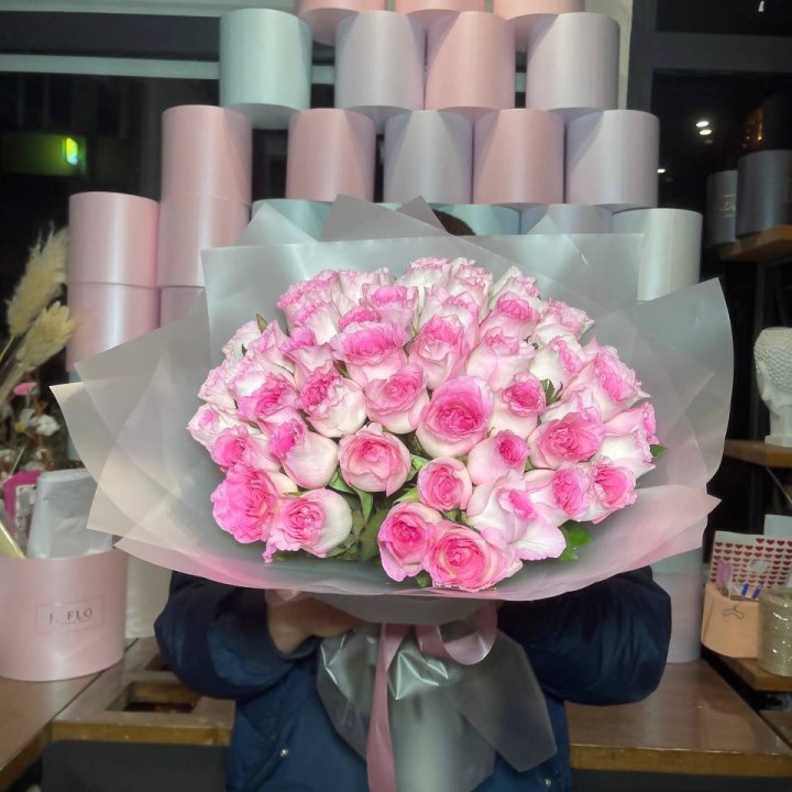  51 розовых роз в Екатеринбурге