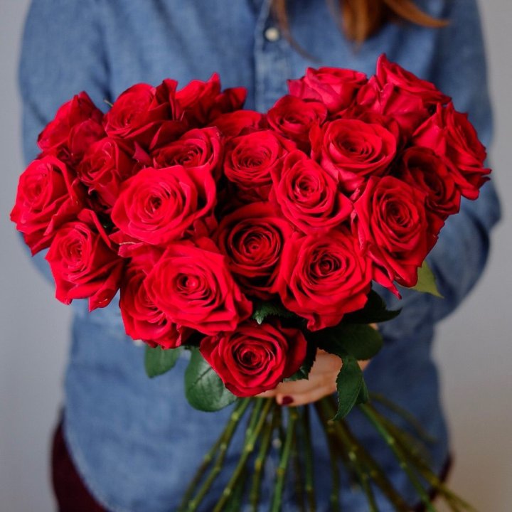 25 красных роз в Екатеринбурге