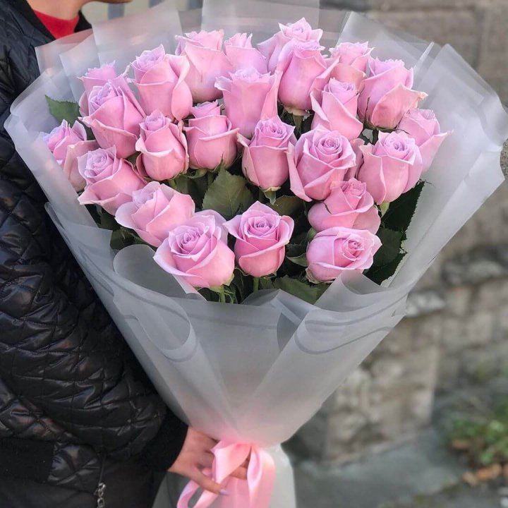 25 высоких розовых роз в Екатеринбурге