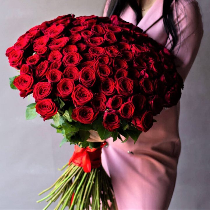 101 высокая роза в Екатеринбурге