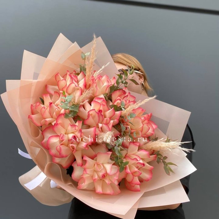 9 Французских роз Джумилия  в Екатеринбурге