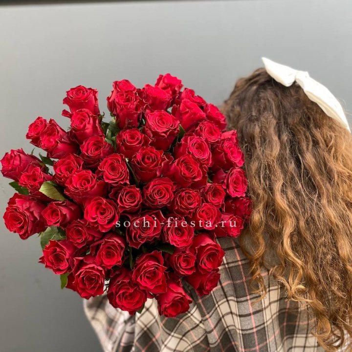 51 красная роза в Екатеринбурге