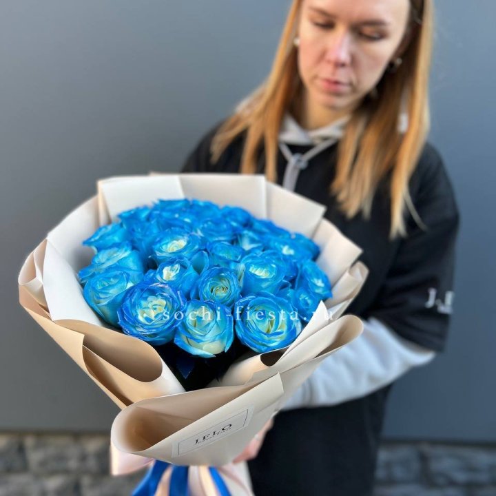 Букет синих роз блю логан в Екатеринбурге