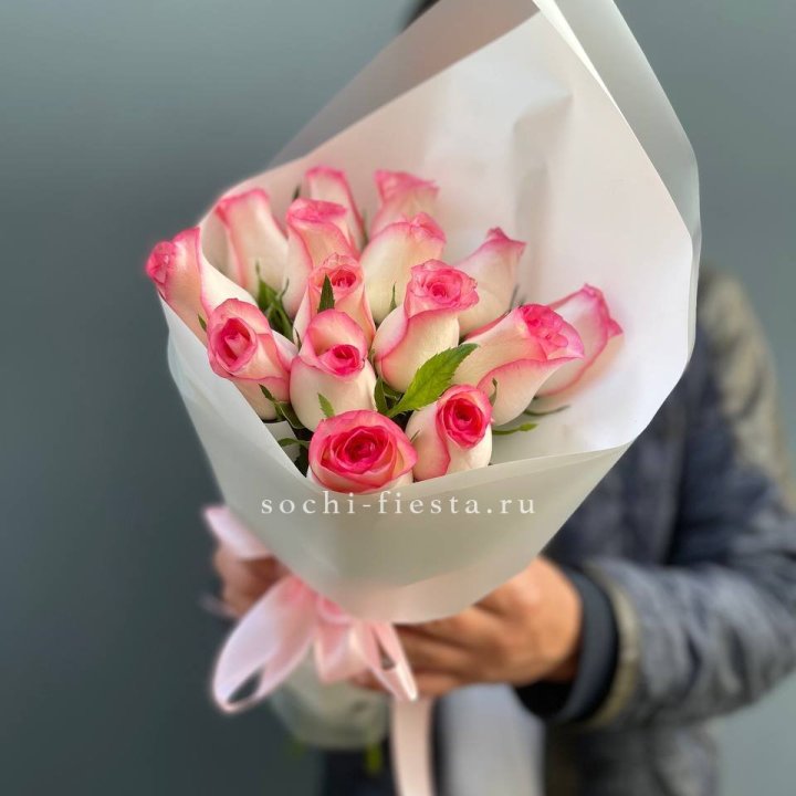 15 роз "Джумилия" в Екатеринбурге