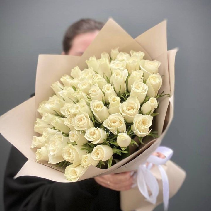 51 белая кенийская роза  в Екатеринбурге