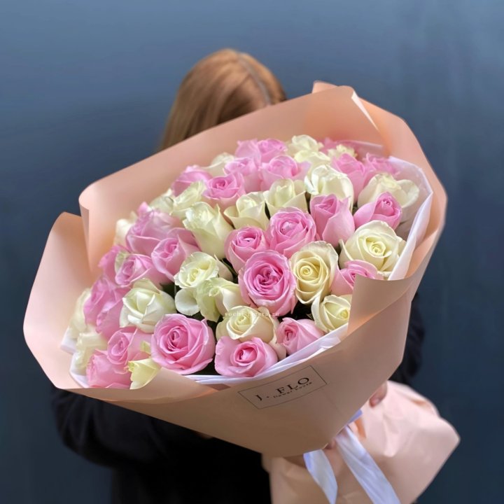 55 роз микс нежности в Екатеринбурге