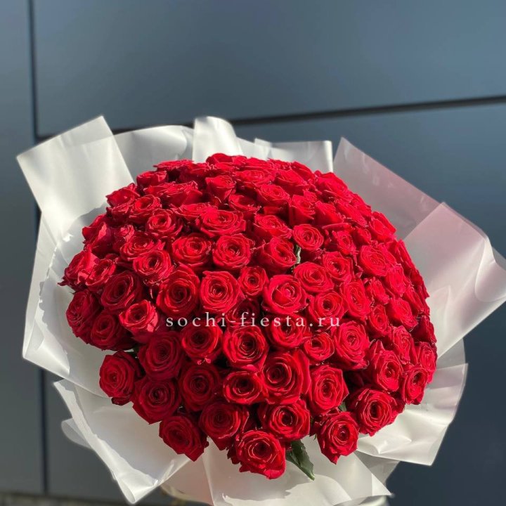 101 высокая роза в Екатеринбурге