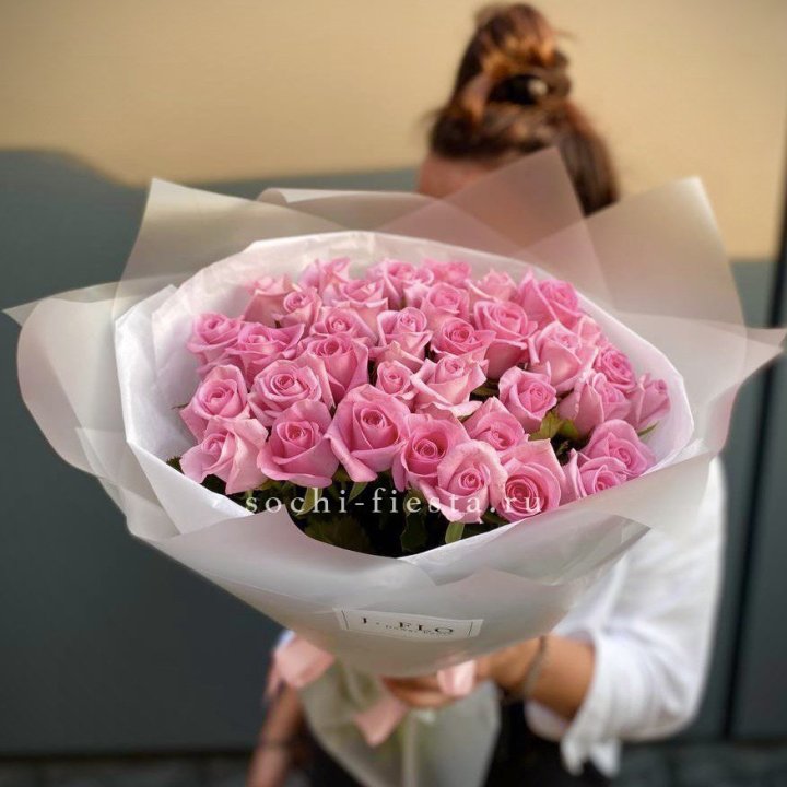 Букет розовых роз  в Екатеринбурге