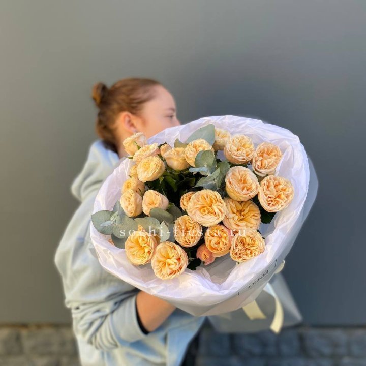 7 пионовидных роз в Екатеринбурге