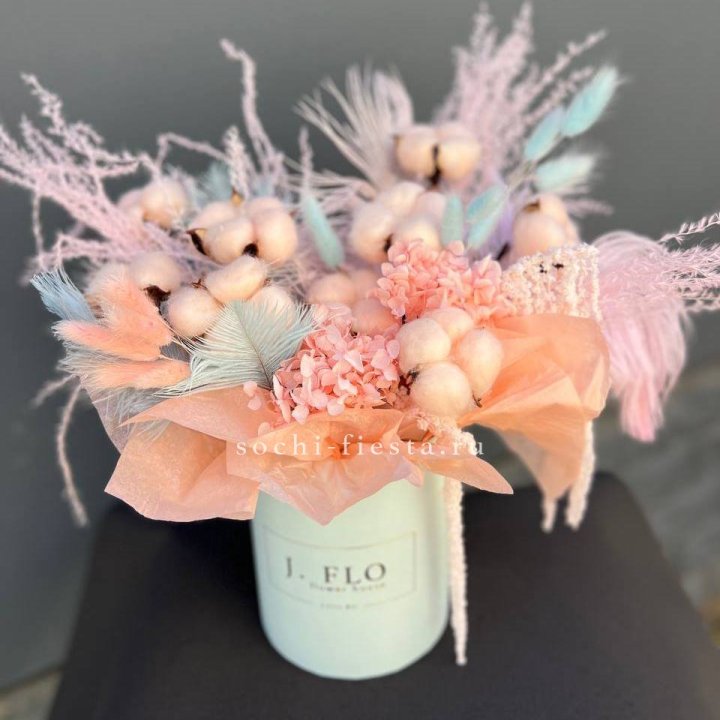 Авторский бокс с сухоцветами №3 в Екатеринбурге