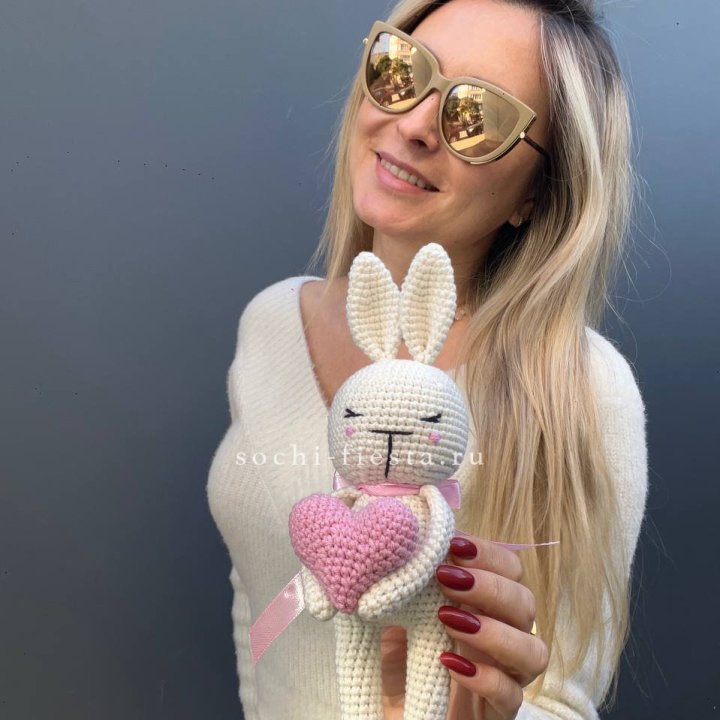 Зайка с сердцем ручной работы в Екатеринбурге