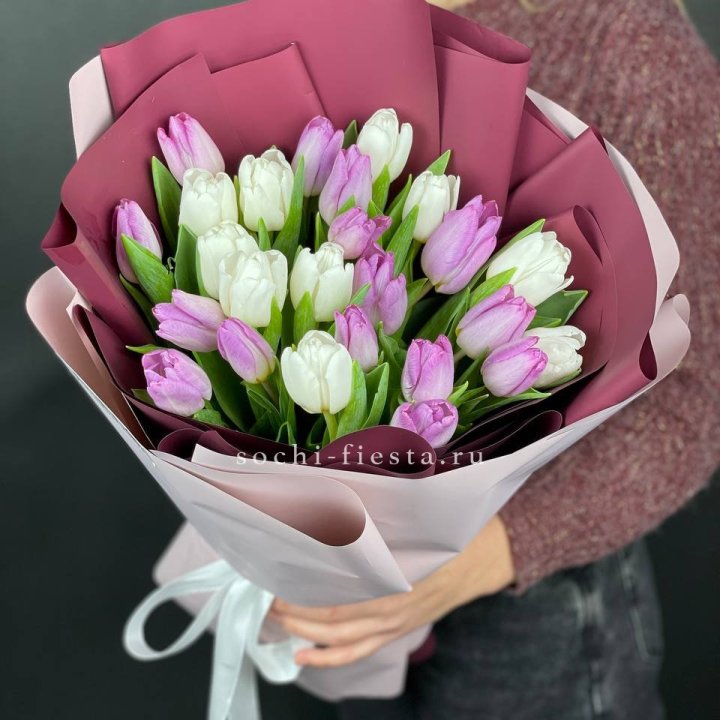 25 тюльпанов микс в Екатеринбурге