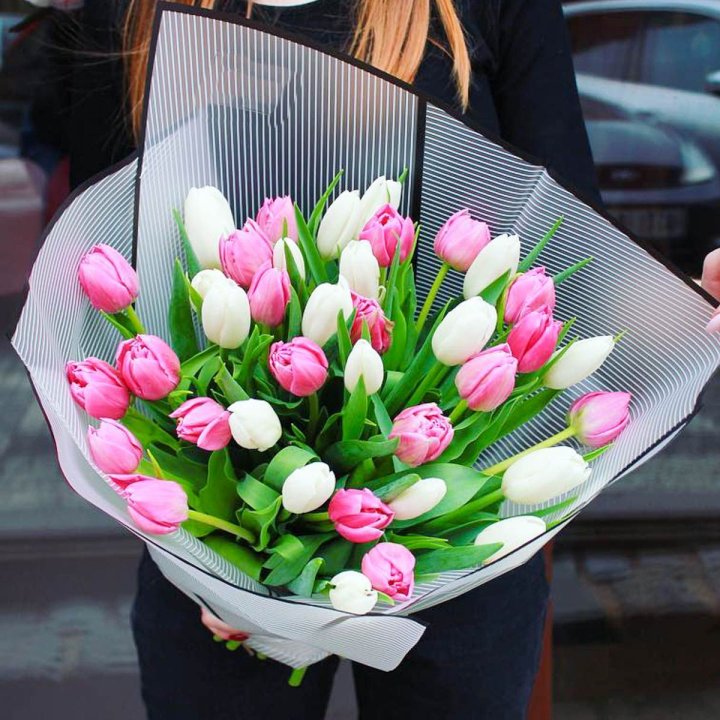 29 тюльпанов микс в Екатеринбурге