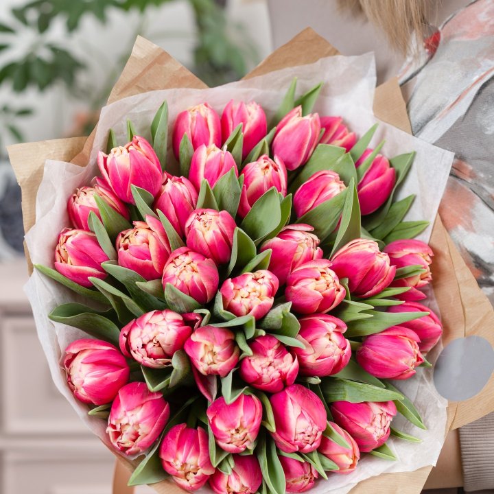Букет пионовидных тюльпанов в Екатеринбурге