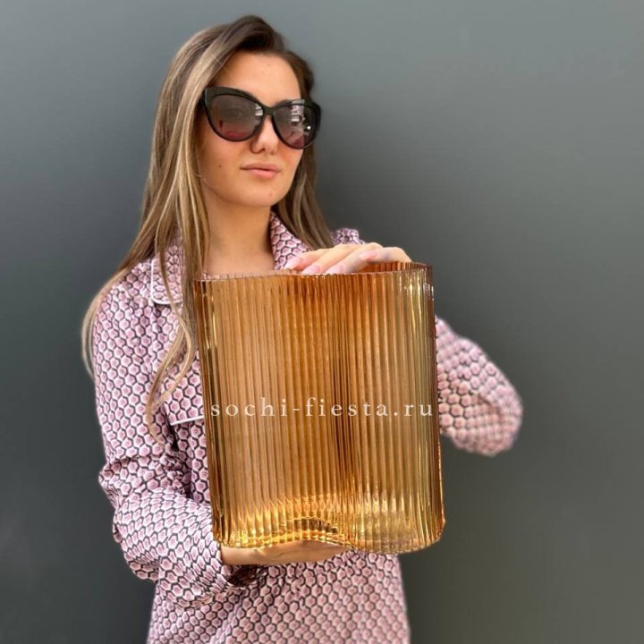 Стеклянная ваза №7 в Екатеринбурге